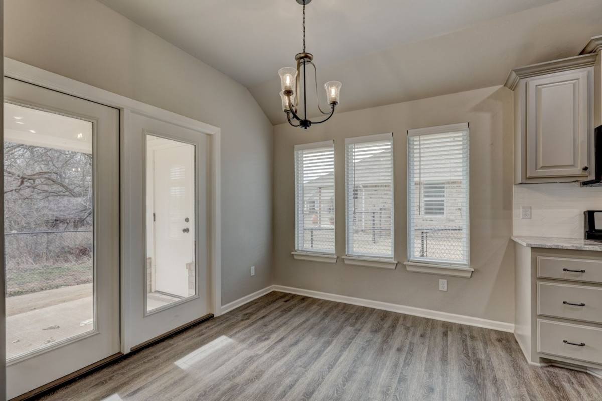 Apartment for rent at 5712 Campbell Creek, Oklahoma City, OK 73179