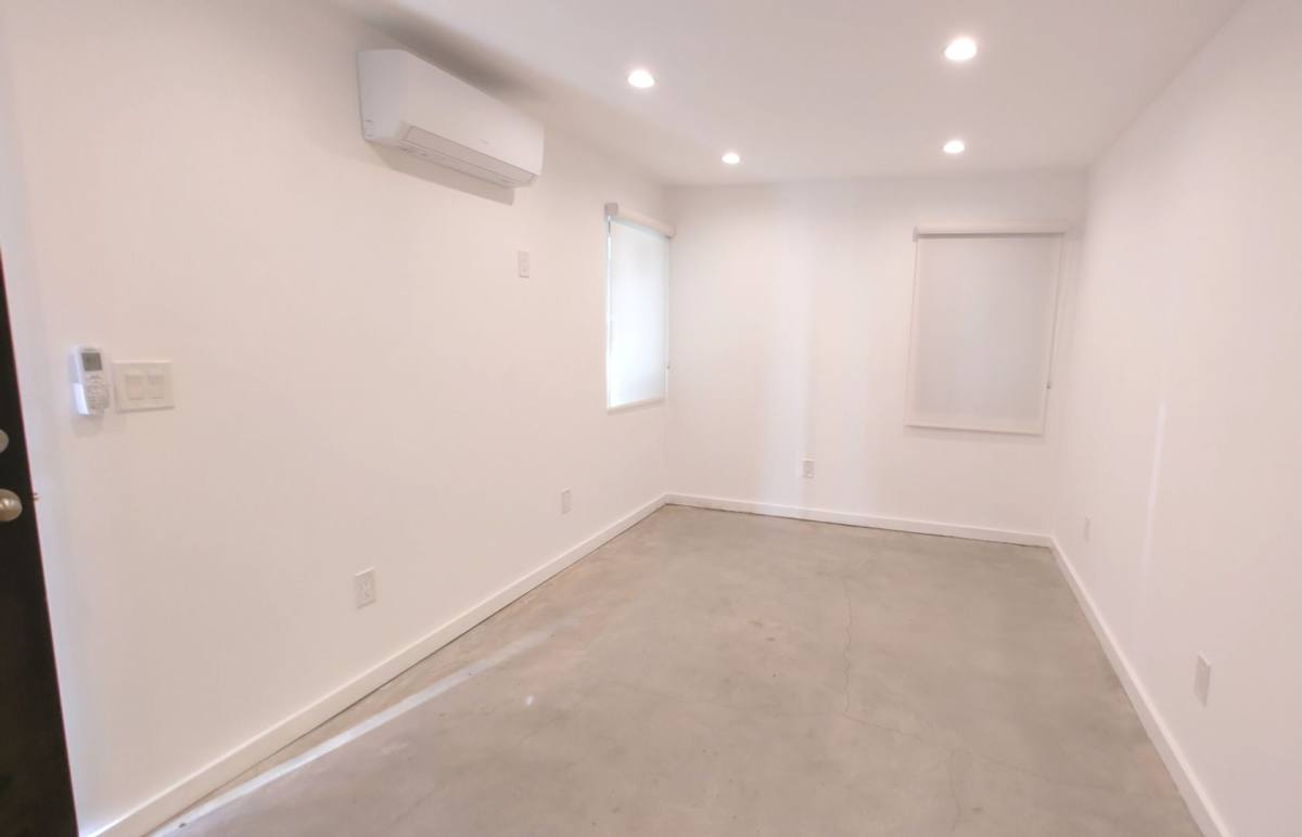 Apartment for rent at 1837 Euclid St, Santa Monica, CA 90404