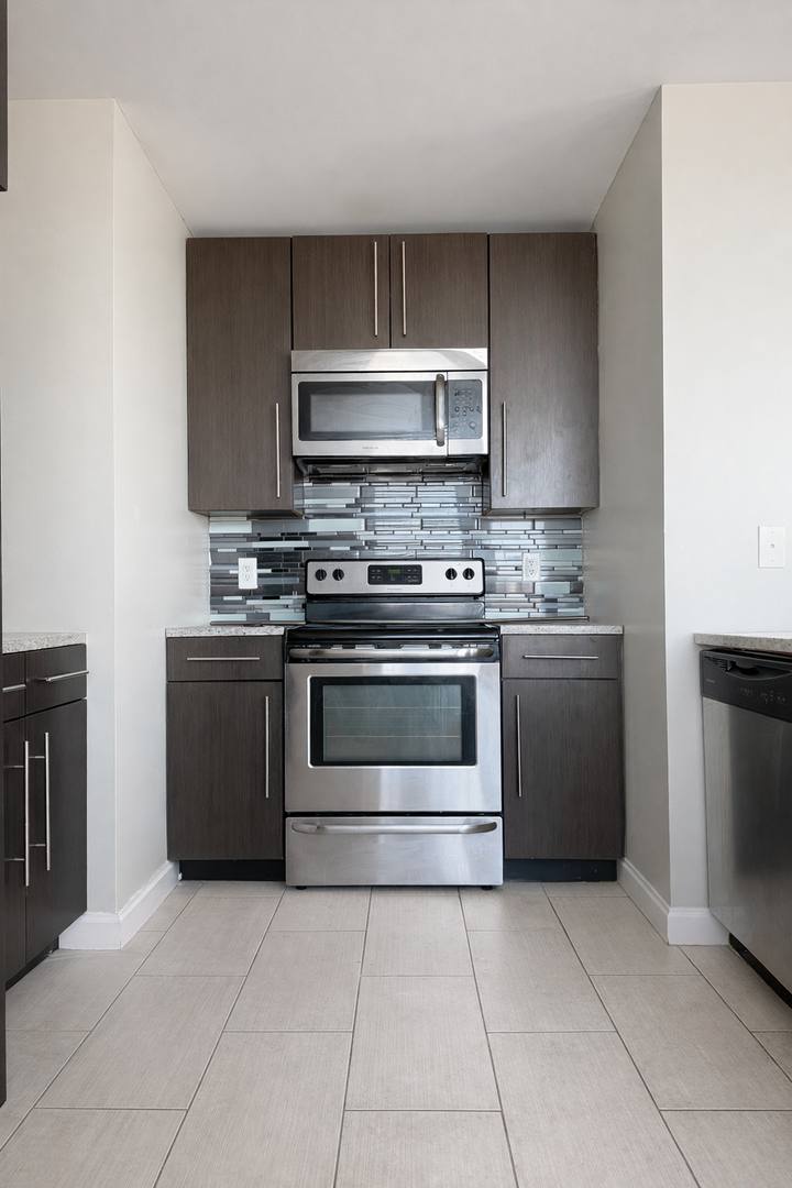 Apartment for rent at 329 Main St, Evansville, IN 47708