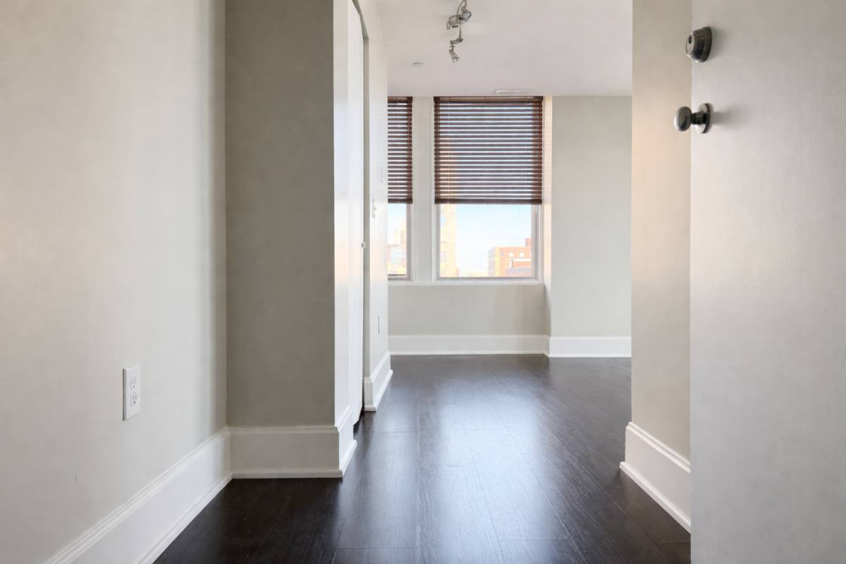 Apartment for rent at 329 Main St, Evansville, IN 47708