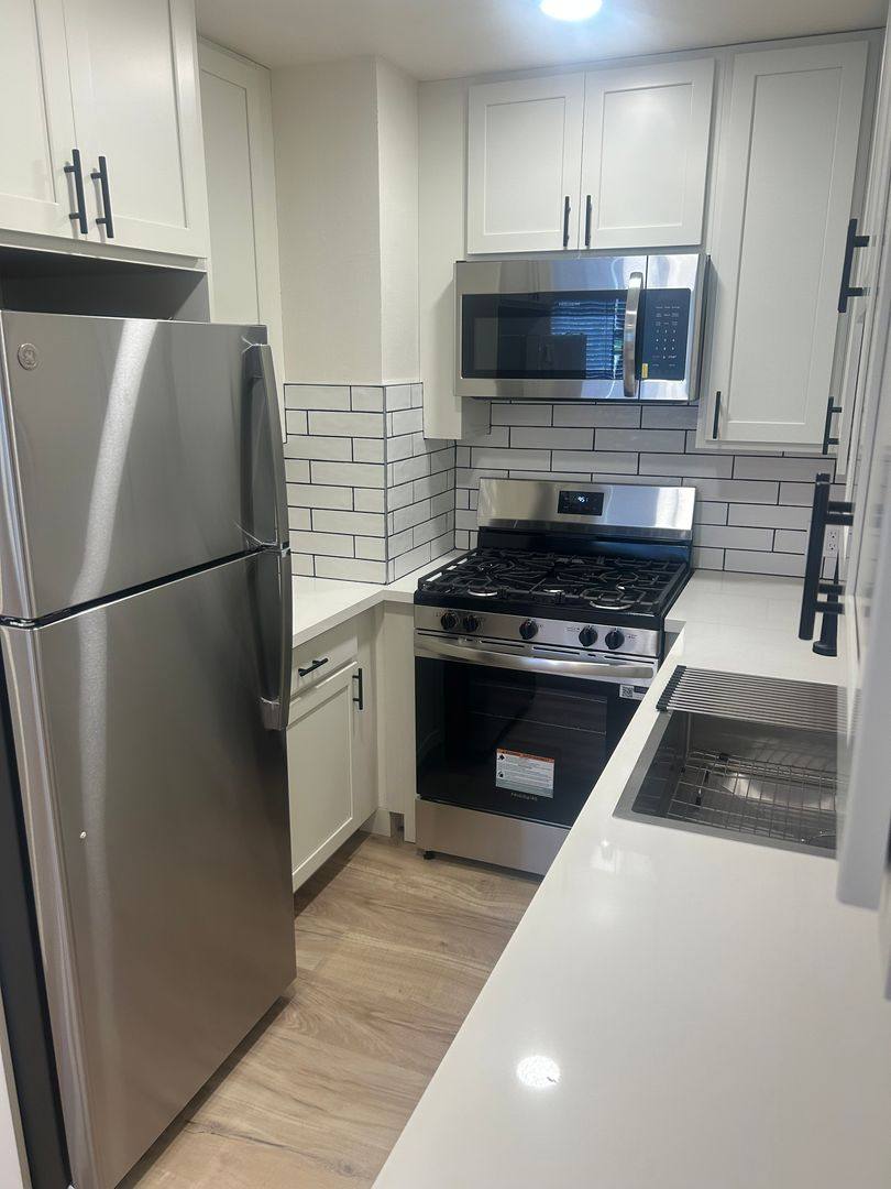 Apartment for rent at 1610 Milvia St, Berkeley, CA 94709
