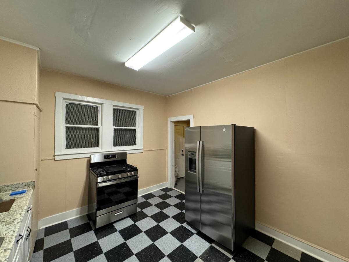 House for rent at 1340 Lincoln St, Shreveport, LA 71108