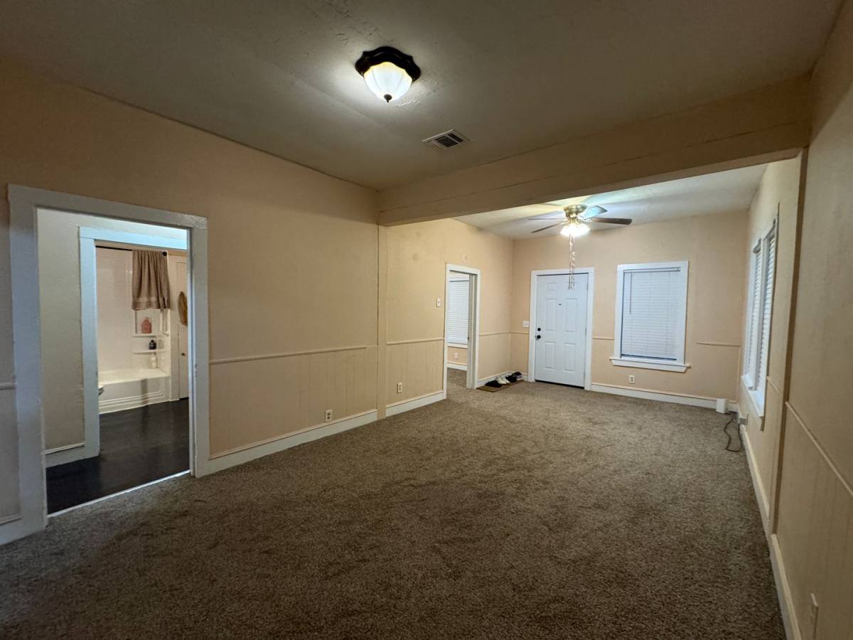 House for rent at 1340 Lincoln St, Shreveport, LA 71108