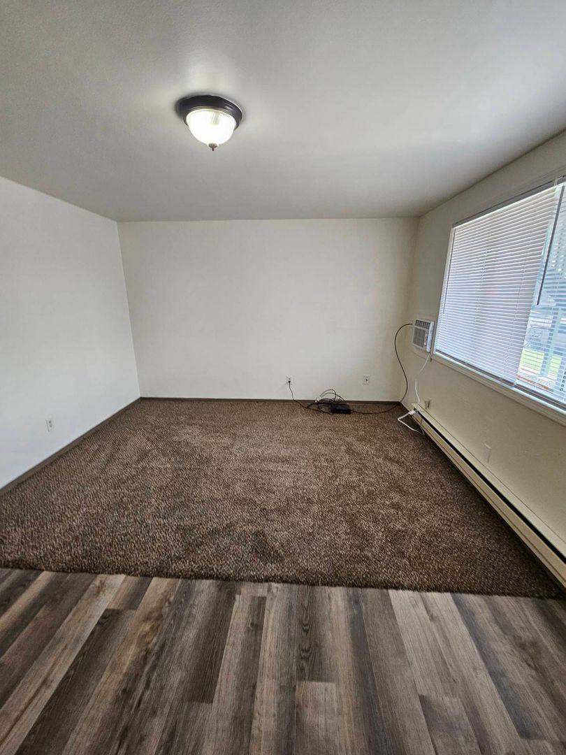 Apartment for rent at 601 S Division St, Moses Lake, WA 98837