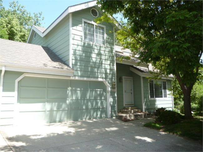 Townhouse for rent at 8100 Meadowdale Square, Longmont, CO 80503