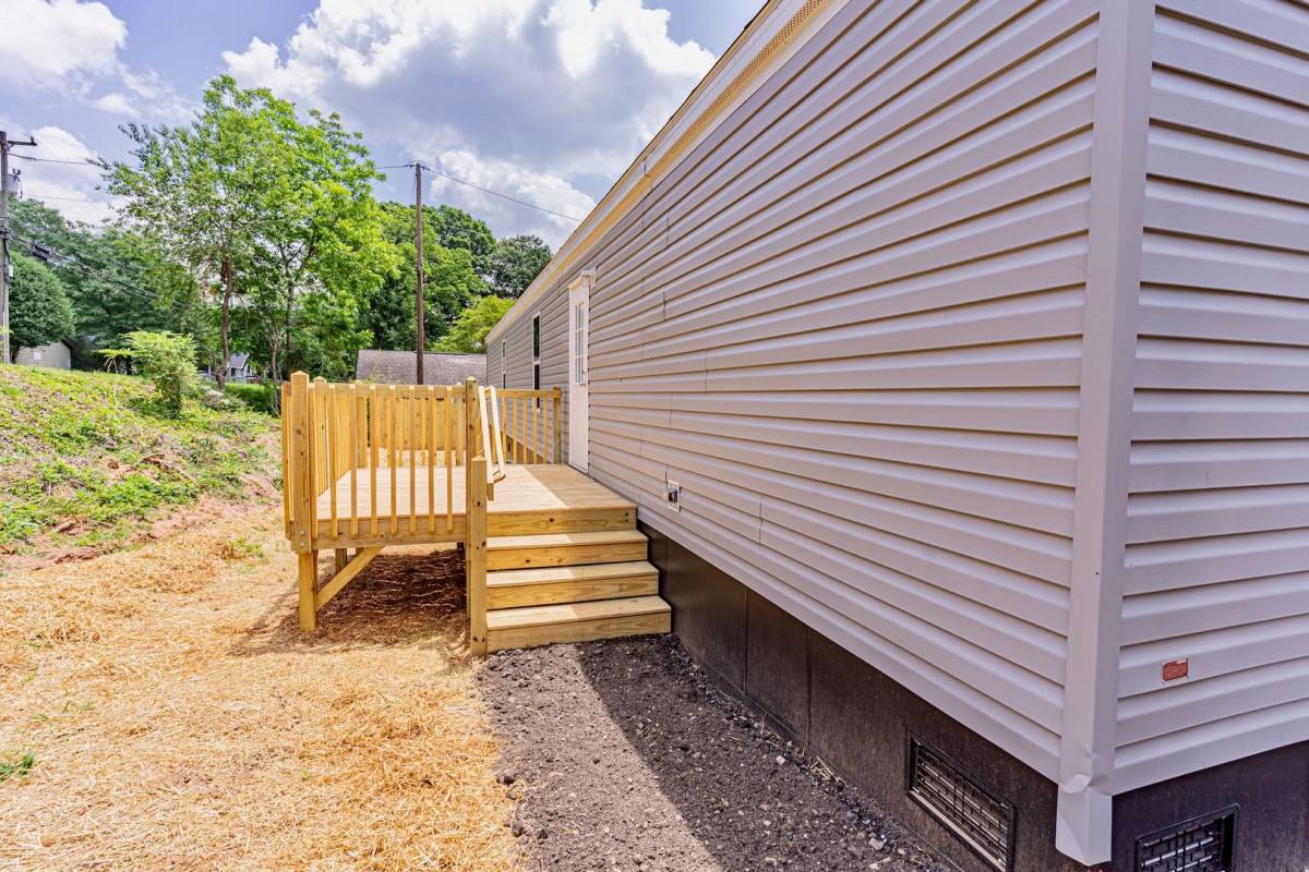 Apartment for rent at 923 W Lee Rd, Taylors, SC 29687
