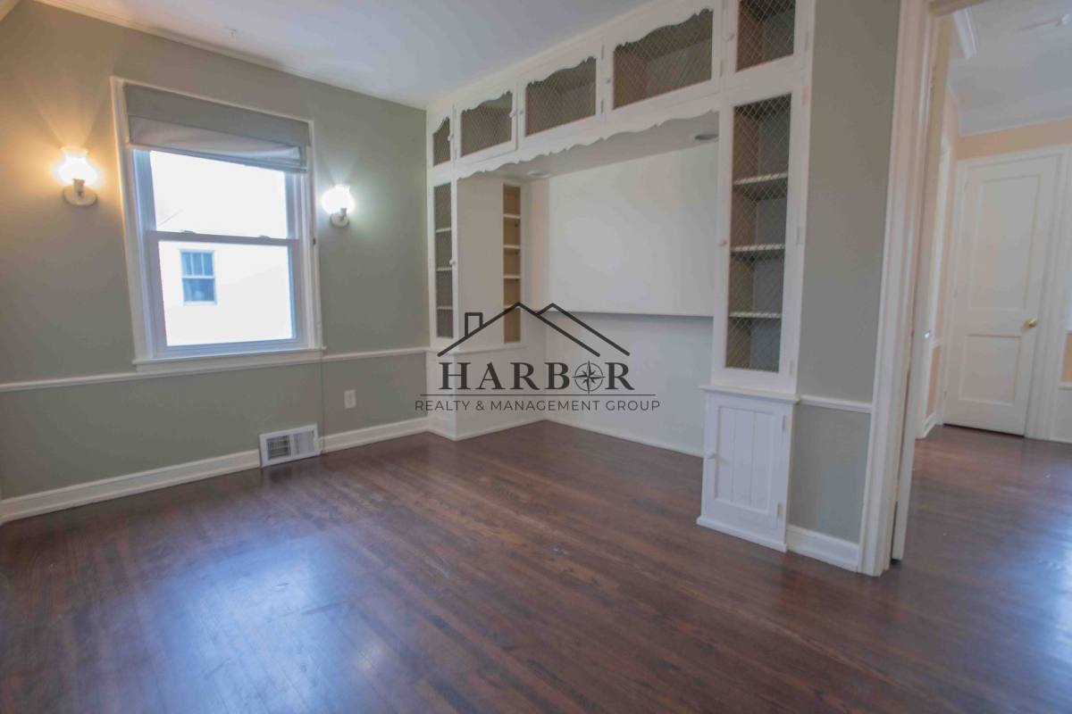 House for rent at 1350 2nd St NW, Rochester, MN 55901