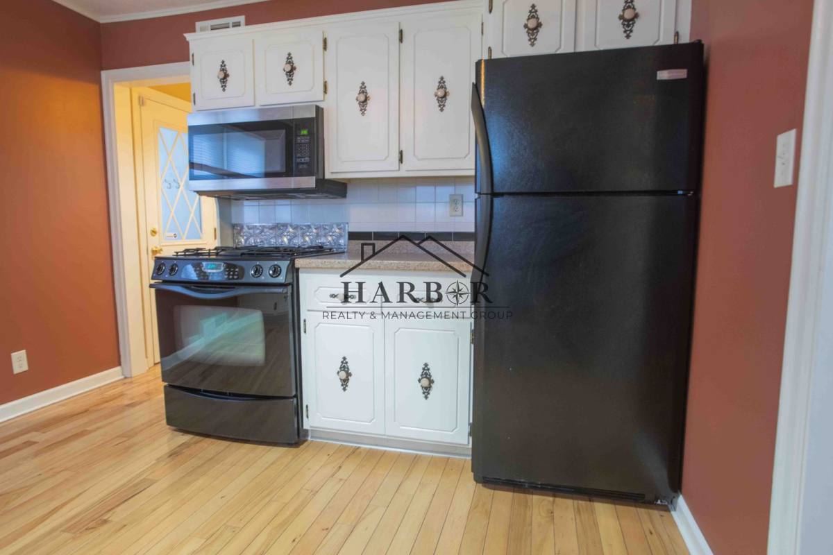 House for rent at 1350 2nd St NW, Rochester, MN 55901