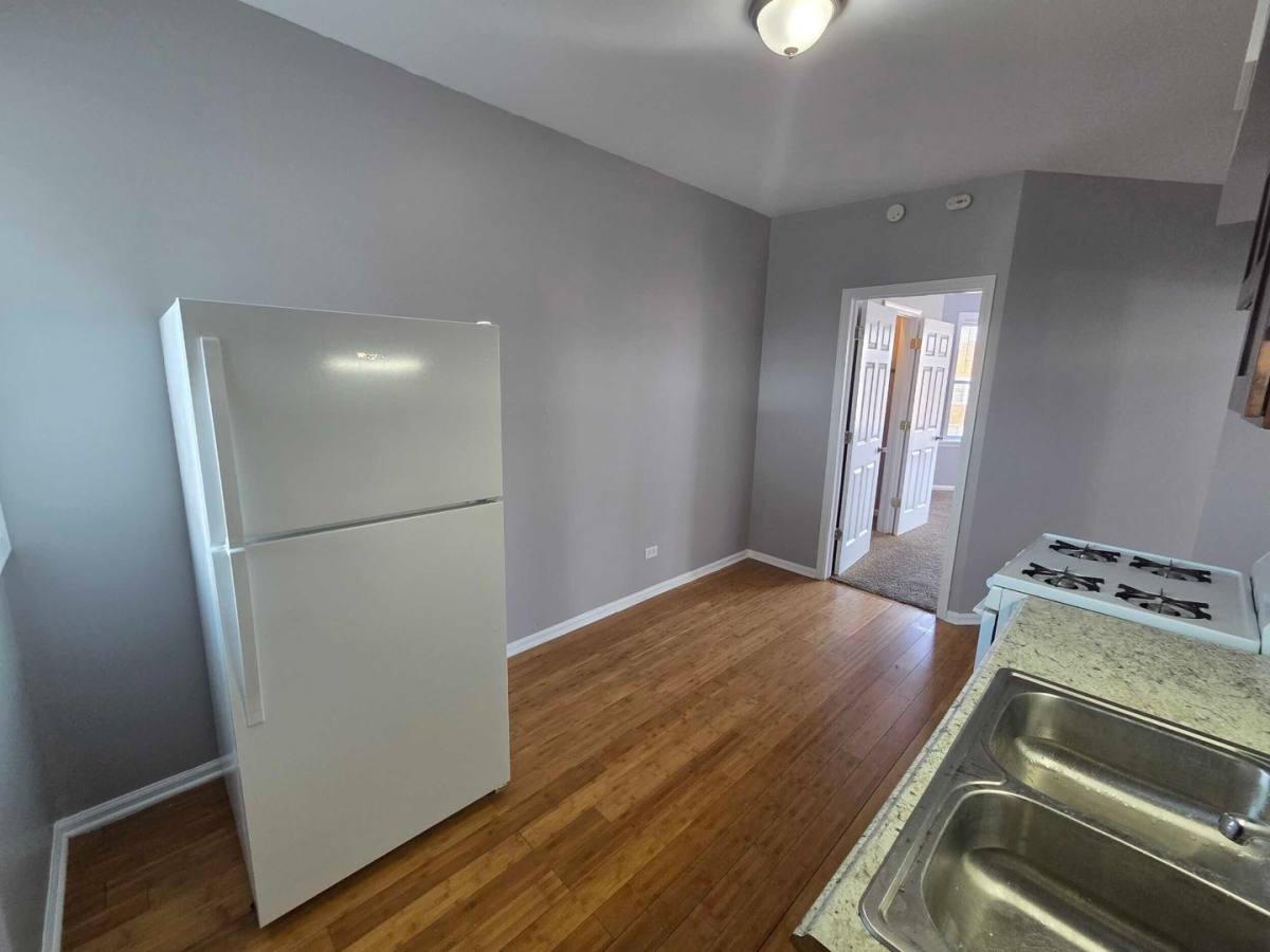 Apartment for rent at 7932 S St Lawrence Ave, Chicago, IL 60619
