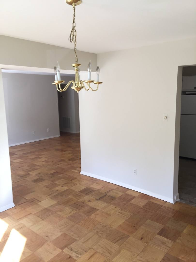 Condo for rent at 11405 Commonwealth Dr, Rockville, MD 20852