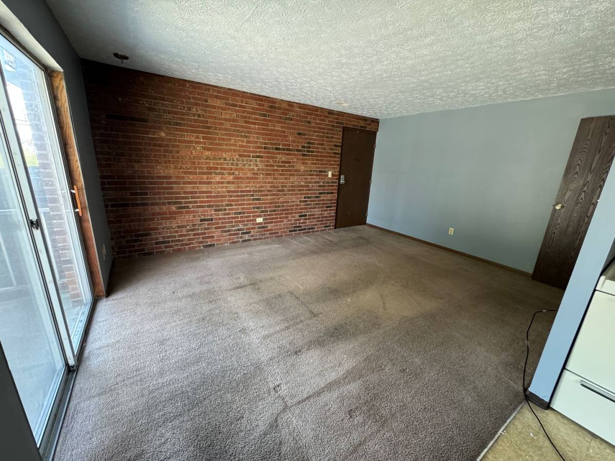Apartment for rent at 2771 Queen City Ave, Cincinnati, OH 45238