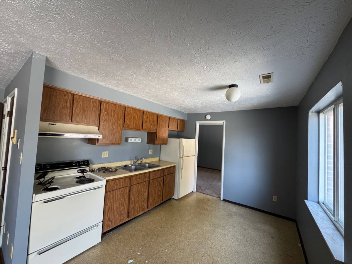Apartment for rent at 2771 Queen City Ave, Cincinnati, OH 45238