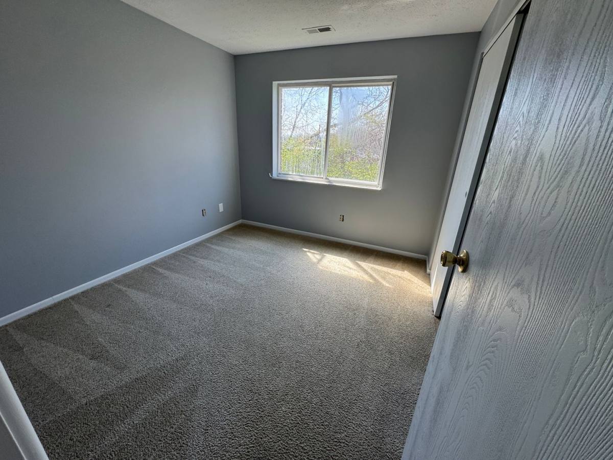 Apartment for rent at 2771 Queen City Ave, Cincinnati, OH 45238