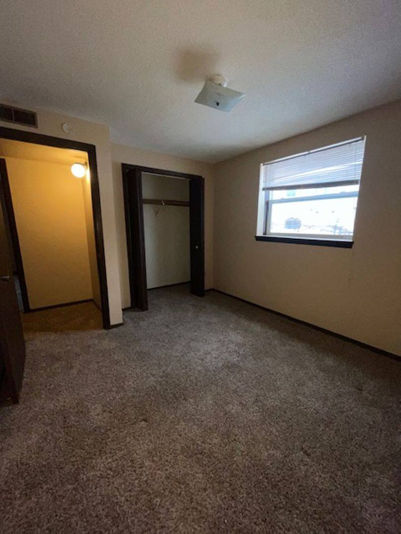 Apartment for rent at 4901 S Baha Ave, Sioux Falls, SD 57106