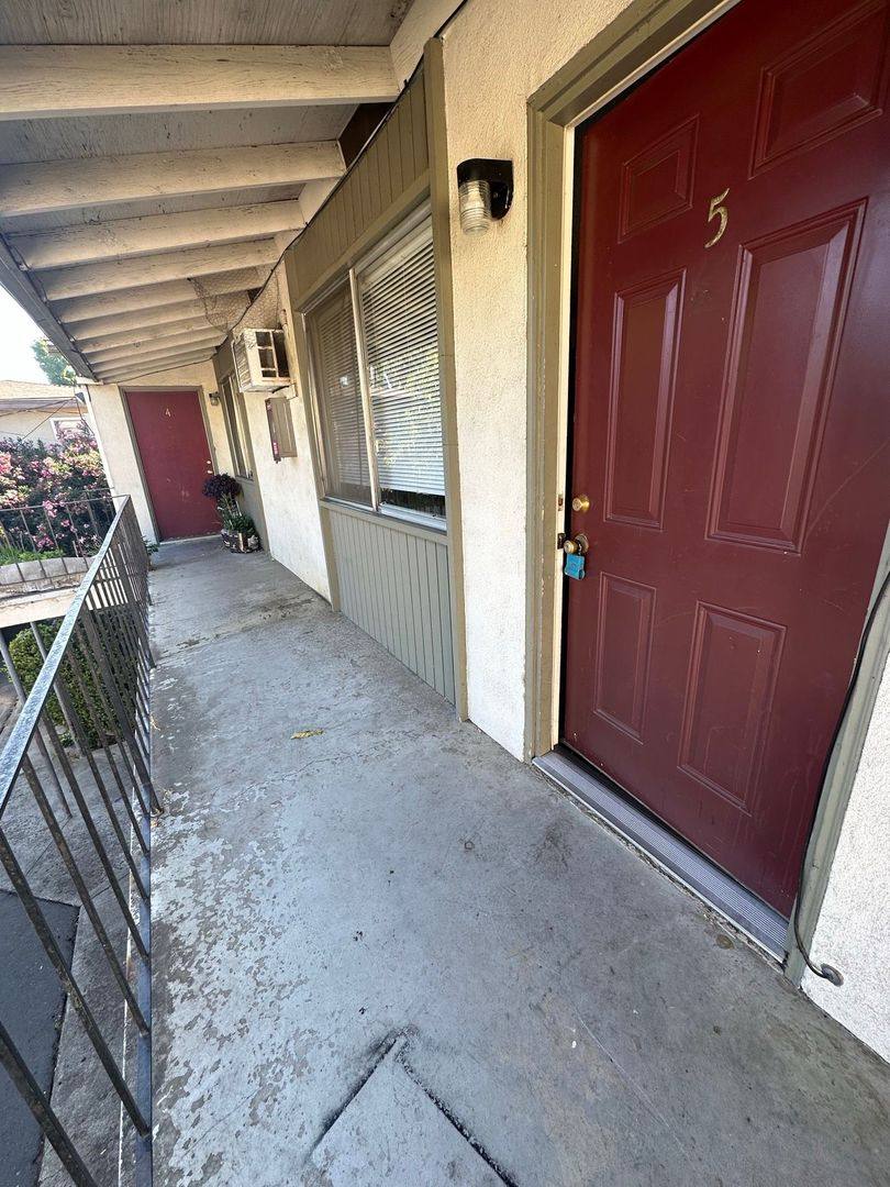 Apartment for rent at 811 W 1st Ave, Chico, CA 95926