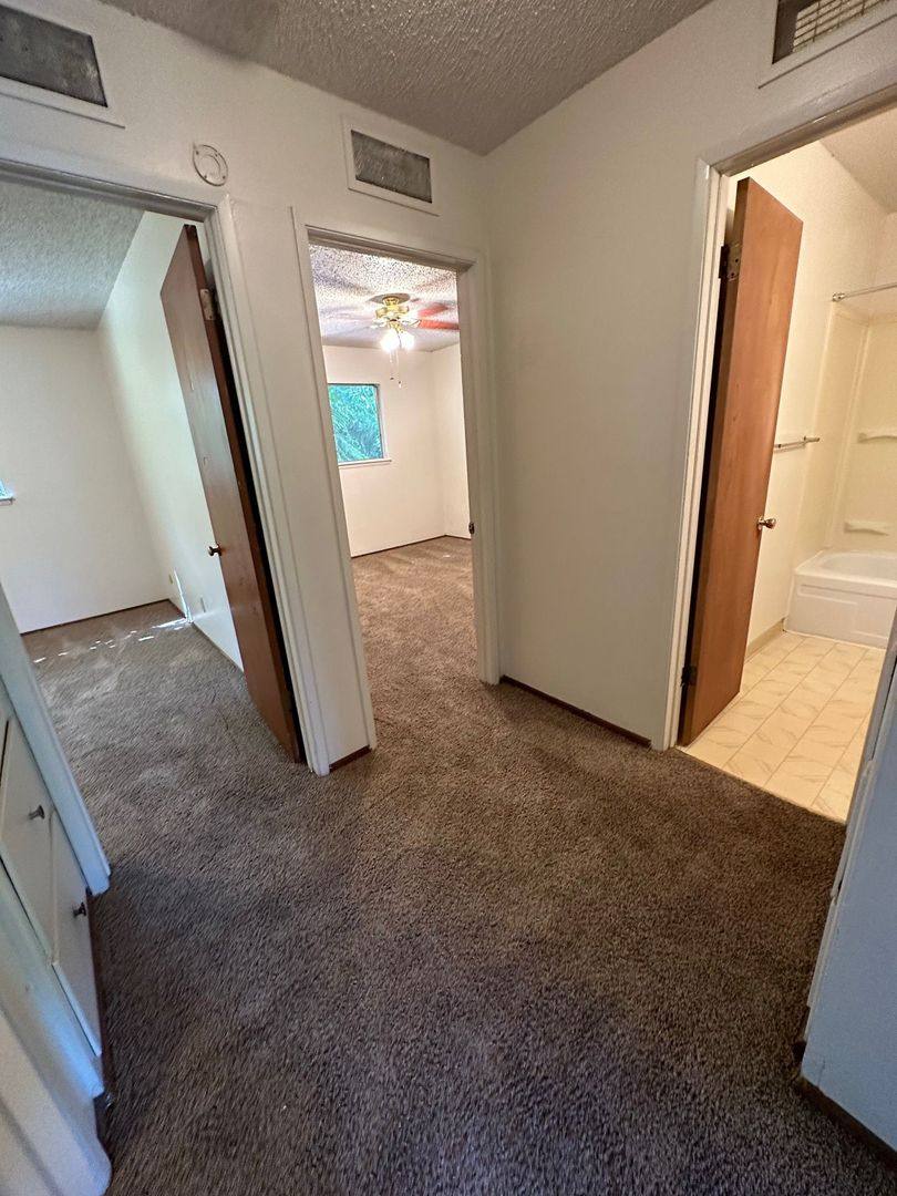 Apartment for rent at 811 W 1st Ave, Chico, CA 95926