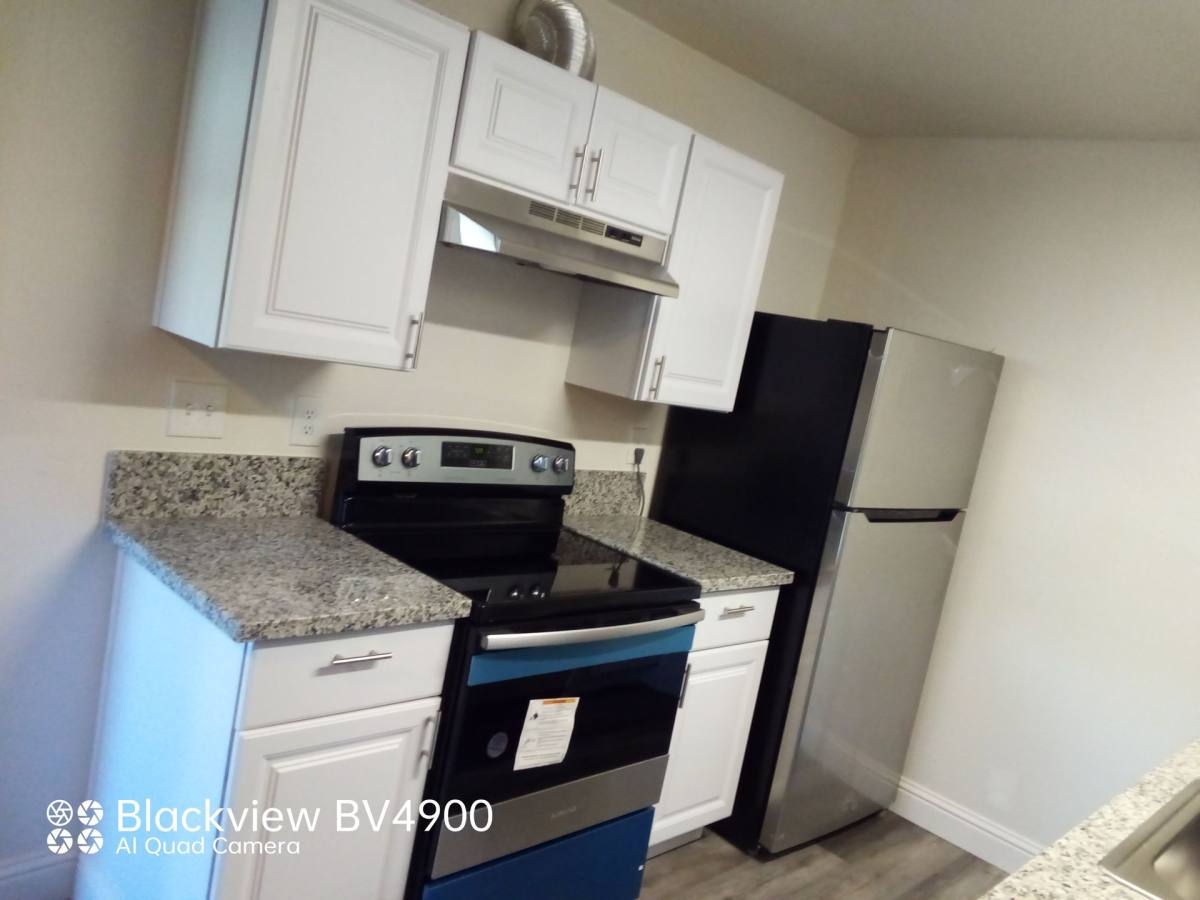 Apartment for rent at 7301 Florin Woods Dr, Sacramento, CA 95823