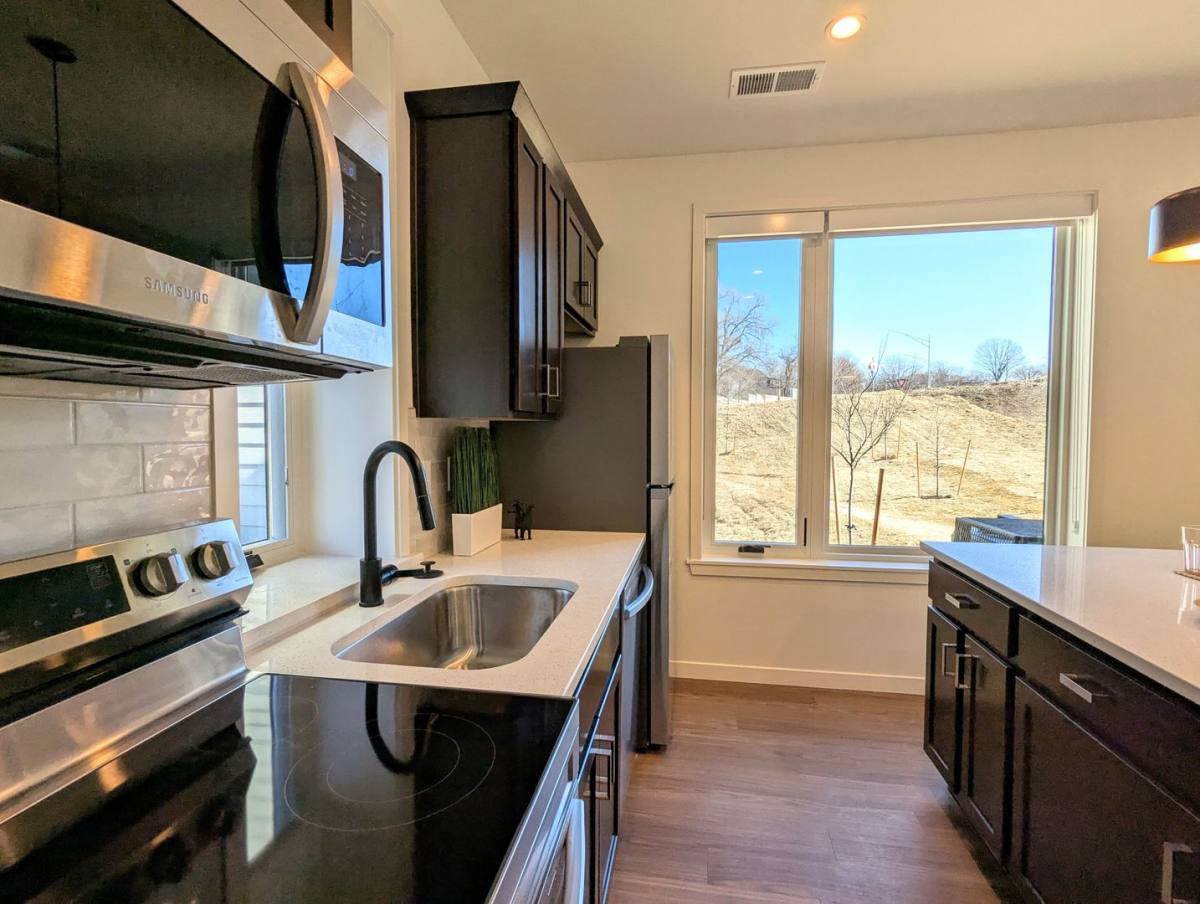 Apartment for rent at 1041-1057 Pacific St, Kansas City, MO 64106