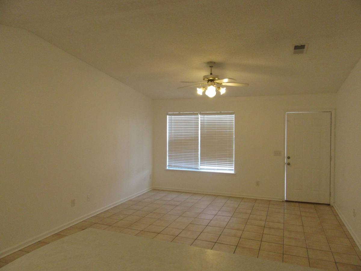 Apartment for rent at 5111 Flint Ave, Panama City, FL 32408