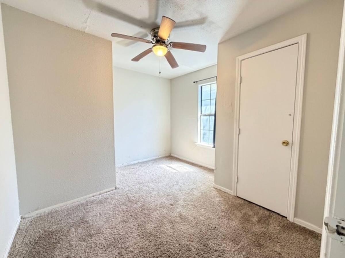 House for rent at 321 Huntington, San Antonio, TX 78207