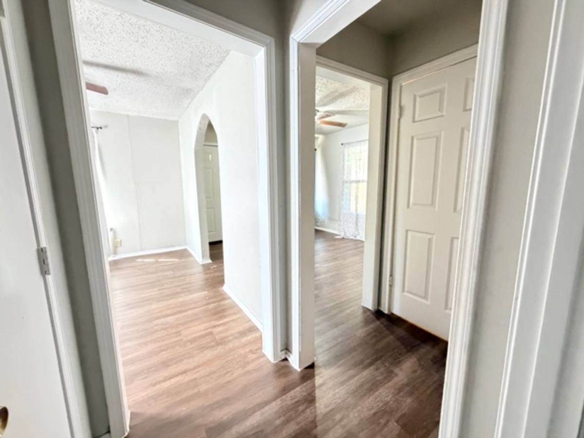 House for rent at 321 Huntington, San Antonio, TX 78207