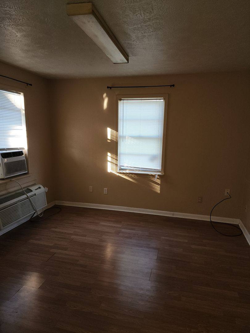 Apartment for rent at 921 S Highway 161, Jacksonville, AR 72076