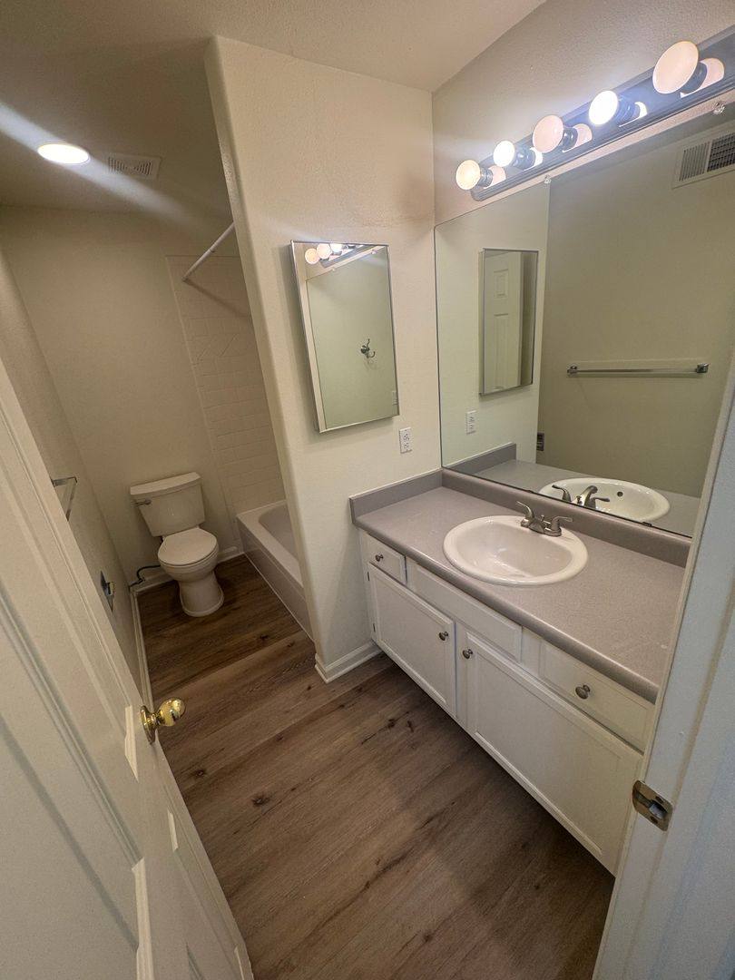 Apartment for rent at 6600 S Vine St, Littleton, CO 80121