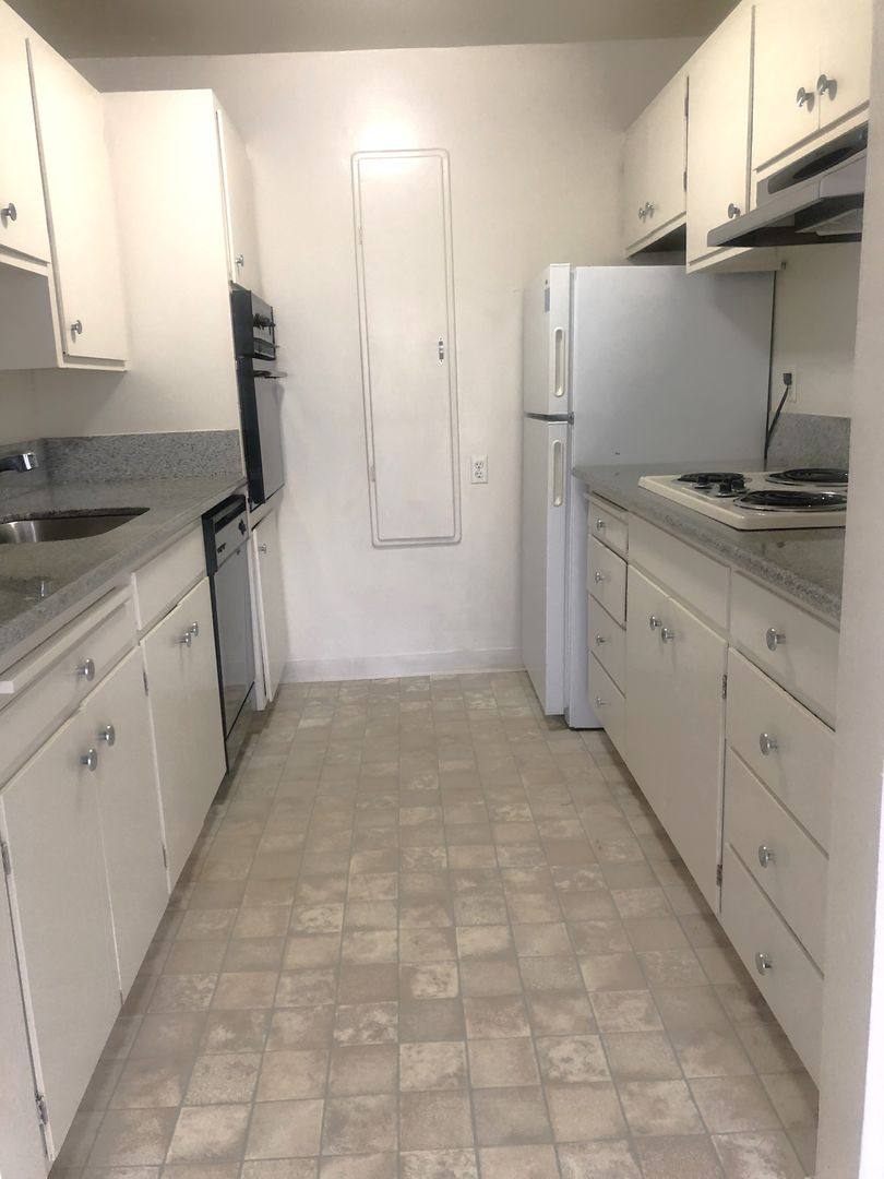 Apartment for rent at 1550 Walnut St, Berkeley, CA 94709