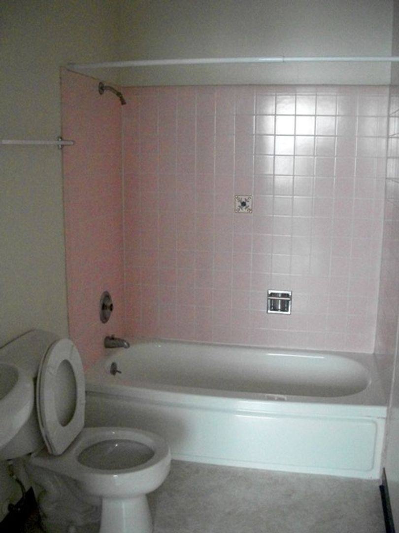 Apartment for rent at 1550 Walnut St, Berkeley, CA 94709