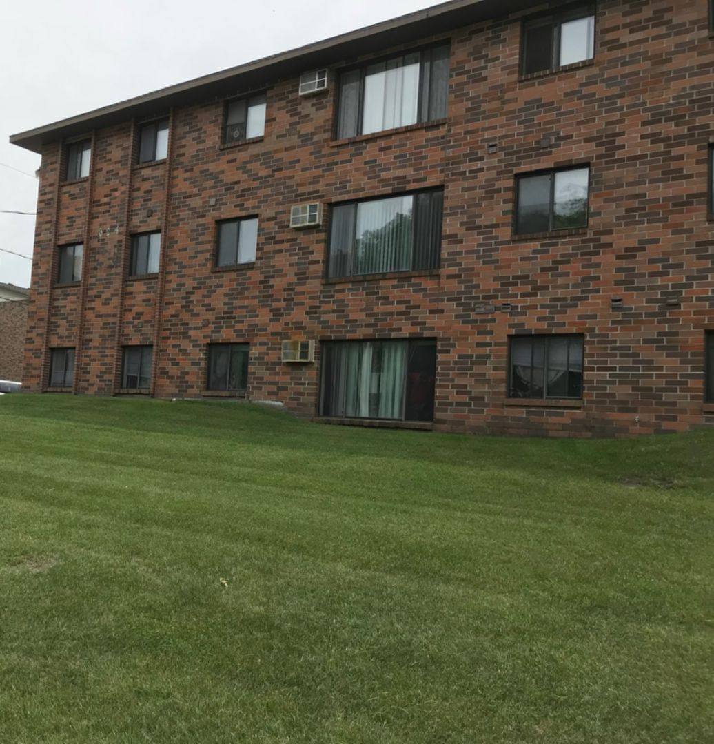 Apartment for rent at 624 13th St S, Saint Cloud, MN 56301