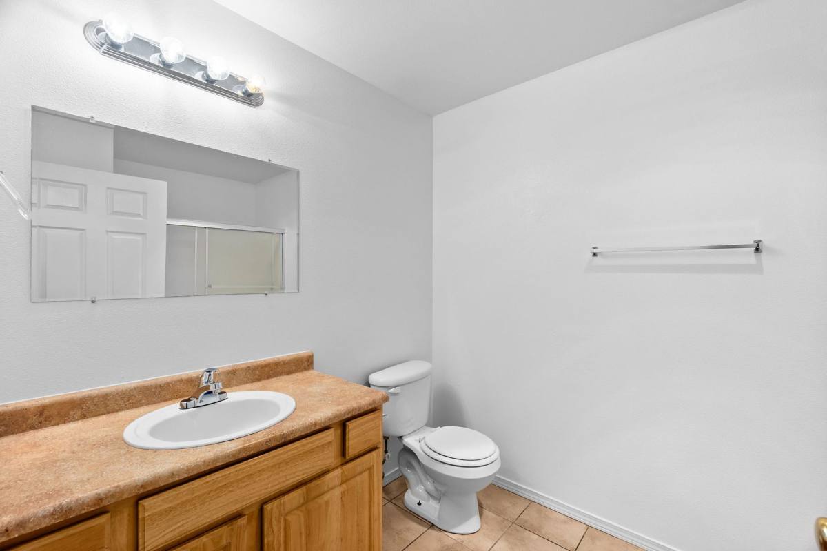 Apartment for rent at 822 E Pioneer Ave, Montesano, WA 98563
