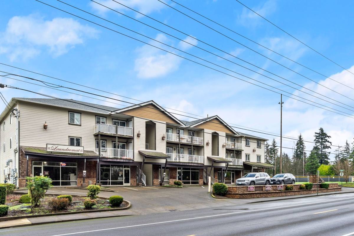 Apartment for rent at 822 E Pioneer Ave, Montesano, WA 98563