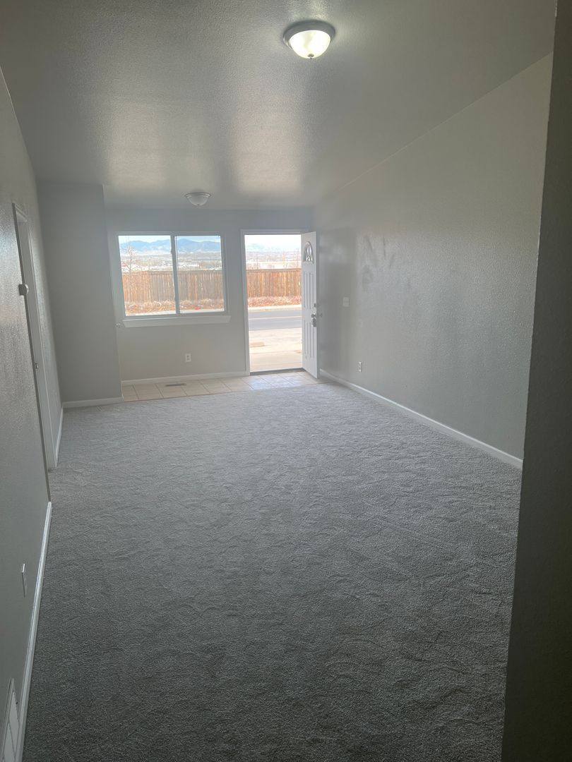 House for rent at 7370 Kearney St, Commerce City, CO 80022