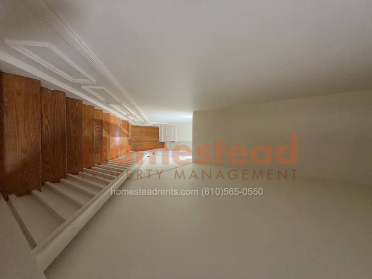 Apartment for rent at 206 Ashby Rd, Upper Darby, PA 19082