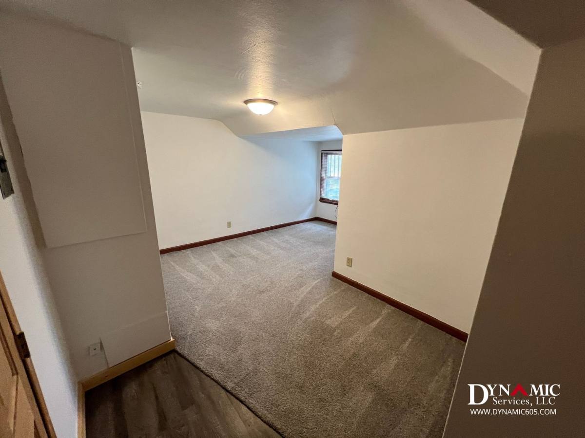 Apartment for rent at 502 S Duluth Ave, Sioux Falls, SD 57104