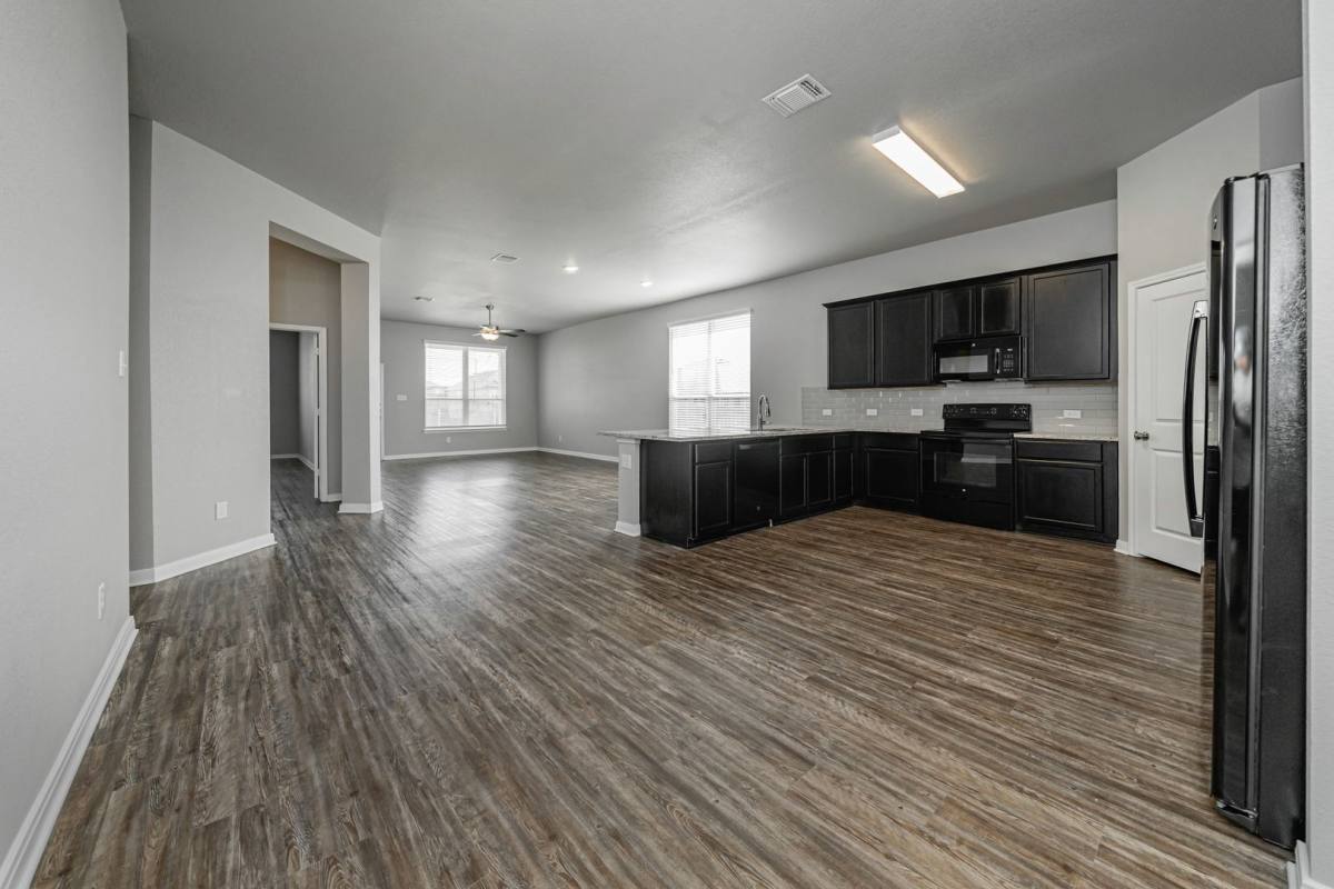 House for rent at 521 Fallbrook Dr, Temple, TX 76502