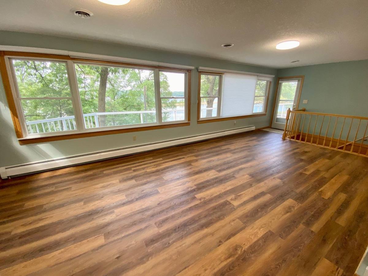 House for rent at 1050 Front St, Hudson, WI 54016