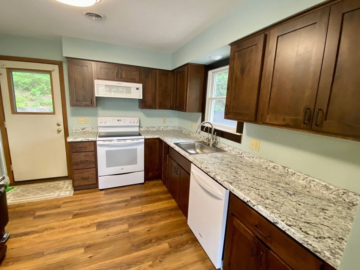 House for rent at 1050 Front St, Hudson, WI 54016