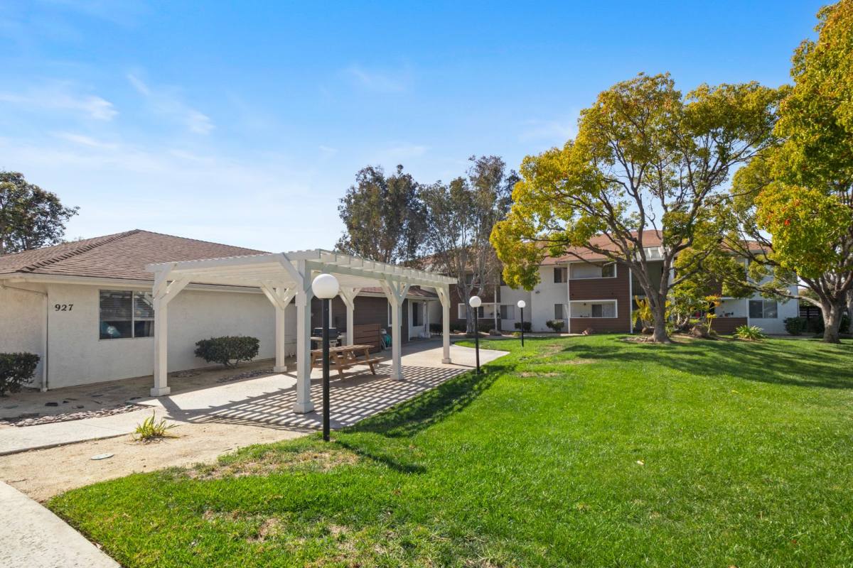 Apartment for rent at 925-929 Saturn Blvd, San Diego, CA 92154
