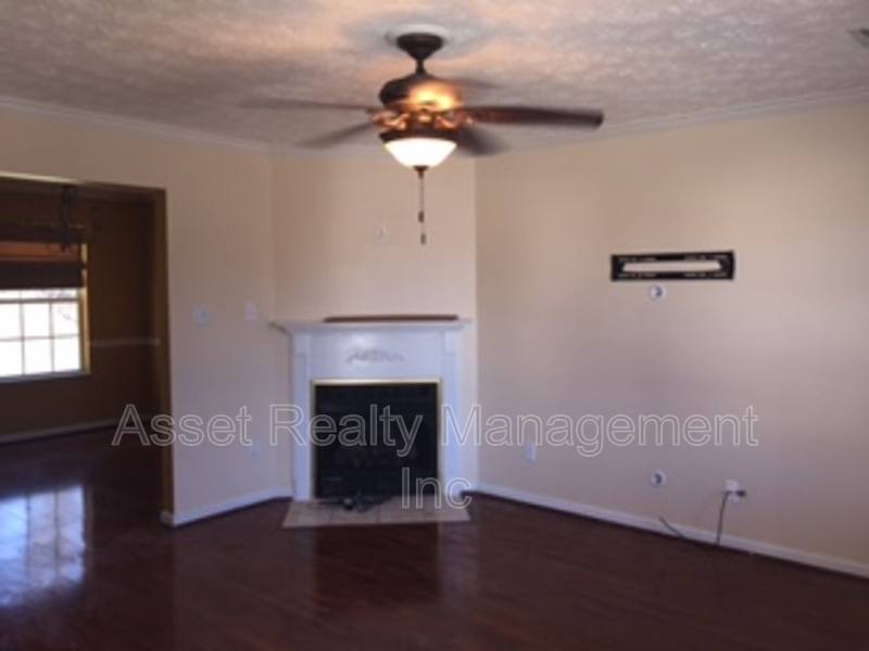 House for rent at 8212 Tangle Grove Lane, Powell, TN 37849