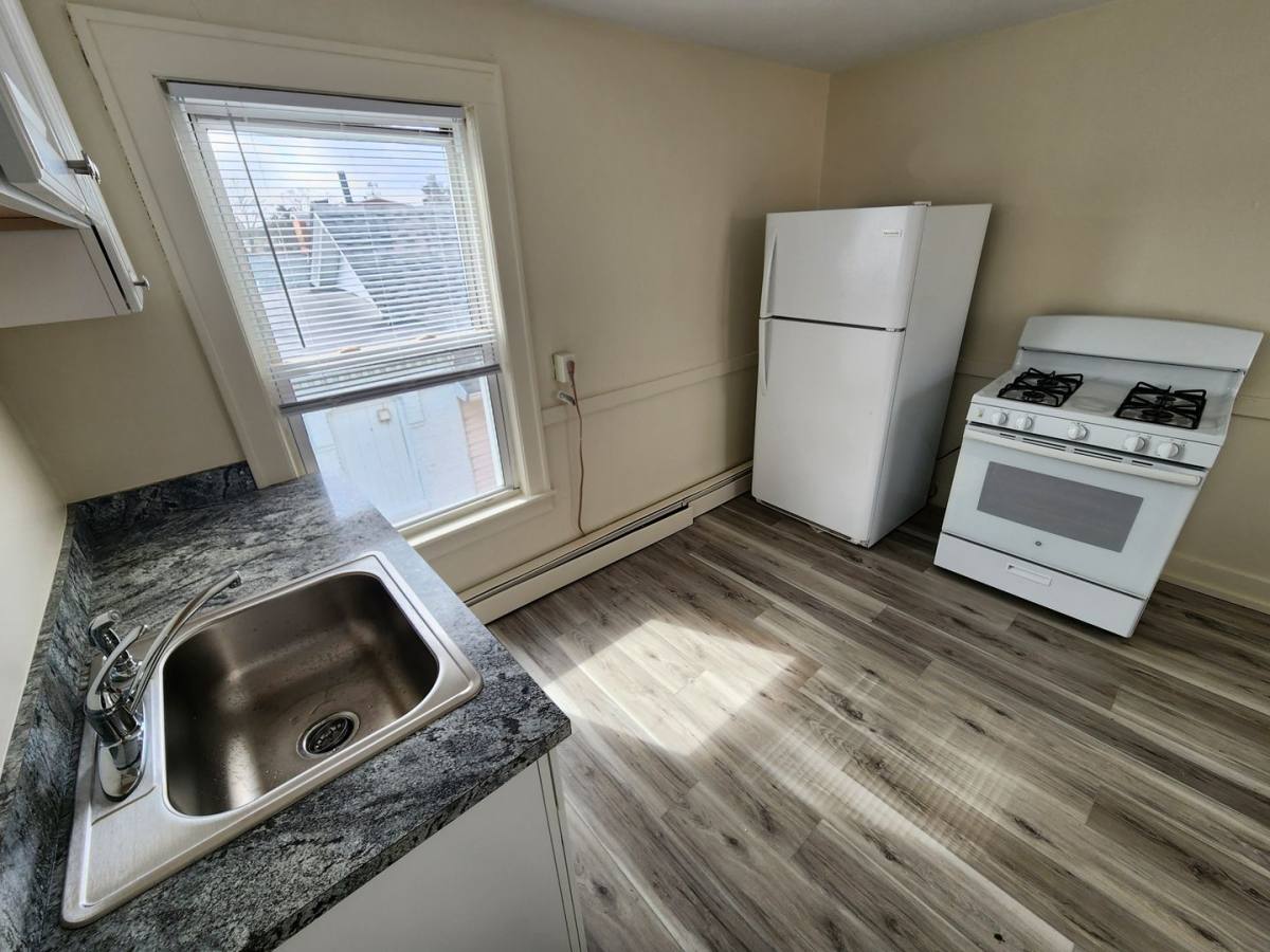 Apartment for rent at 21-23 Summer St, Westfield, MA 01085