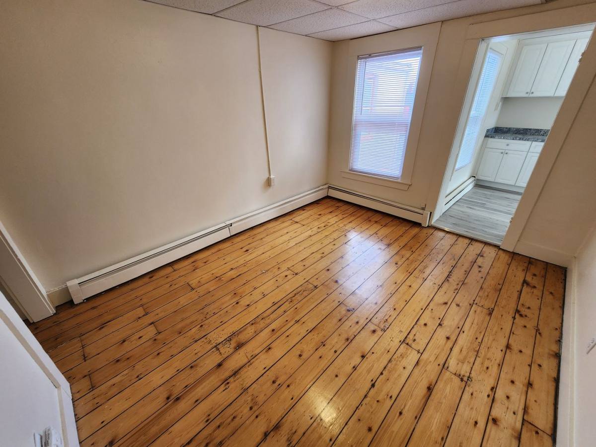 Apartment for rent at 21-23 Summer St, Westfield, MA 01085