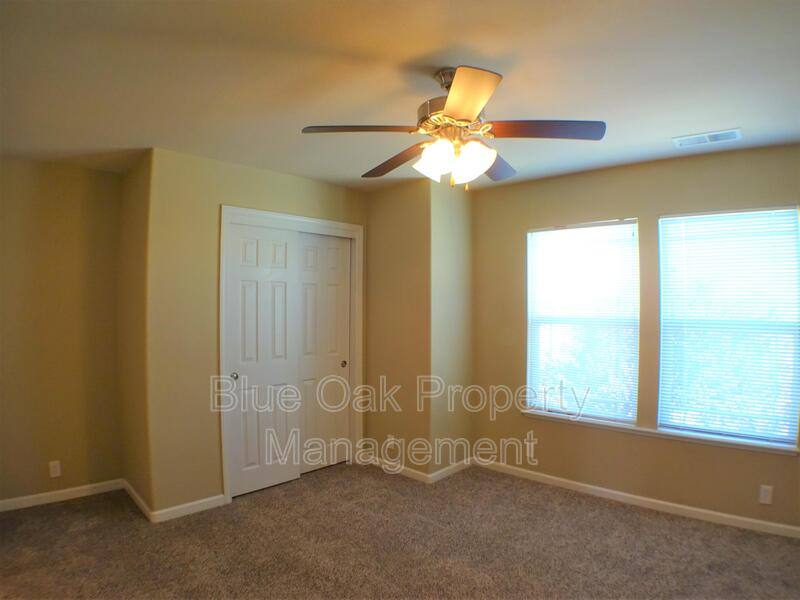 House for rent at 573 Eaton Rd, Chico, CA 95973