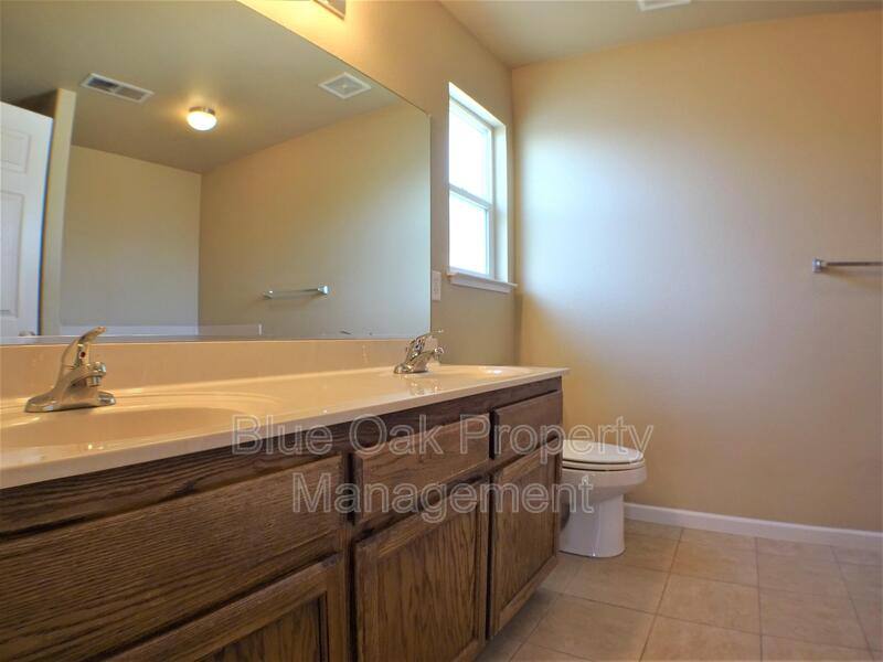 House for rent at 573 Eaton Rd, Chico, CA 95973