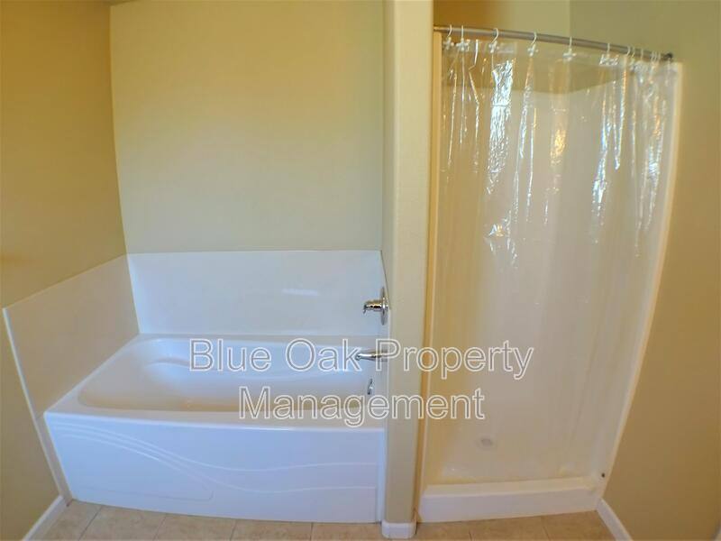 House for rent at 573 Eaton Rd, Chico, CA 95973