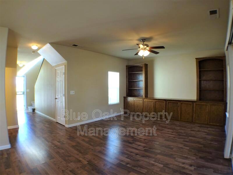 House for rent at 573 Eaton Rd, Chico, CA 95973