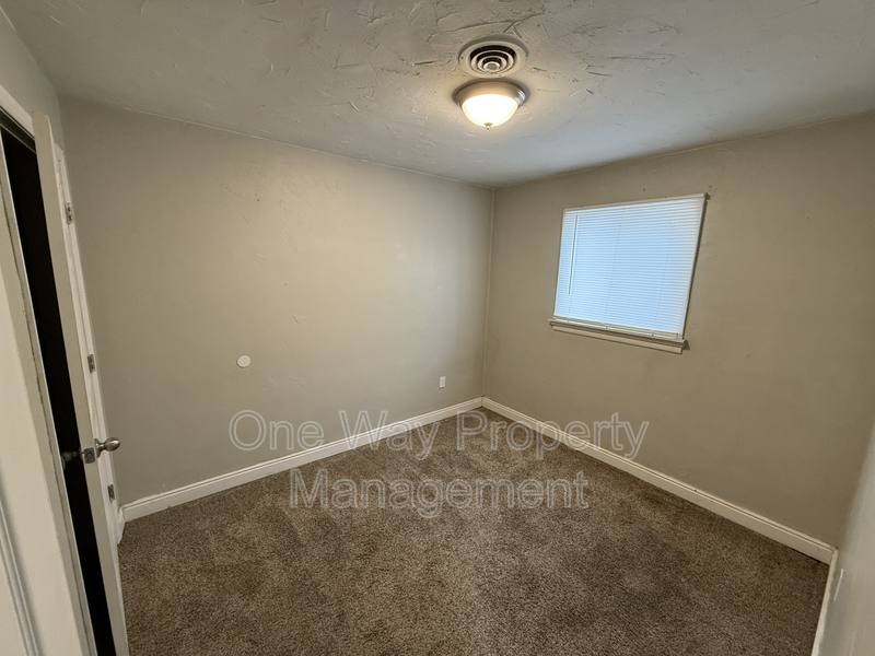 Apartment for rent at 1105 7th St #10, Greeley, CO 80631