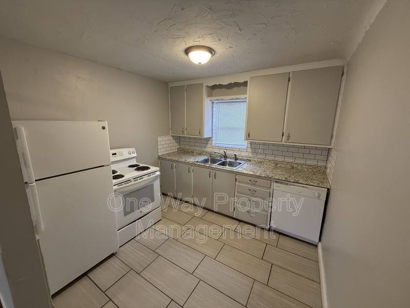 Apartment for rent at 1105 7th St #10, Greeley, CO 80631