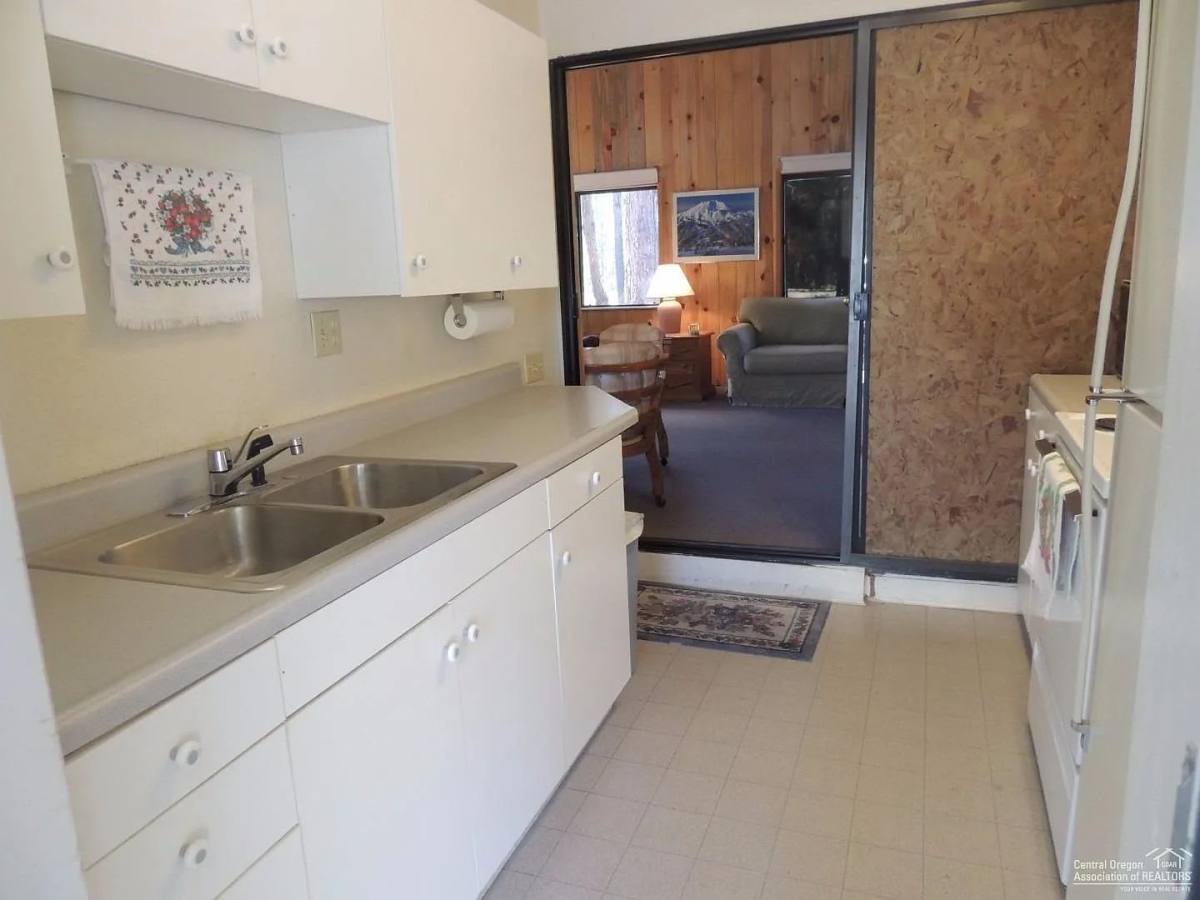 House for rent at 150337 Tigard St, La Pine, OR 97739