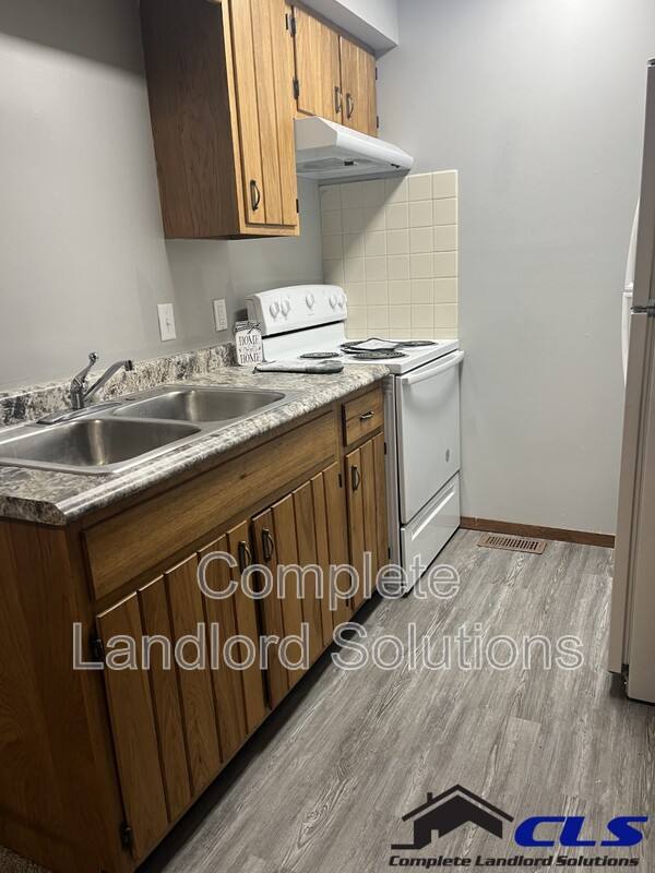 Apartment for rent at 4295 S Kian St, Terre Haute, IN 47802